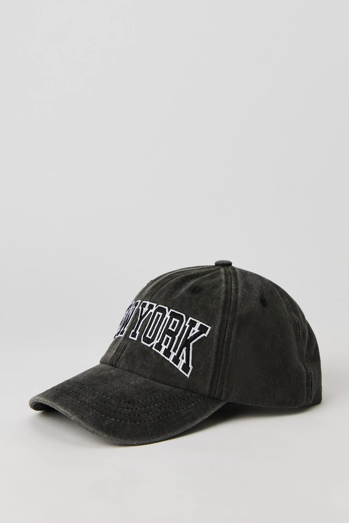 Embroidered Washed Baseball Hat