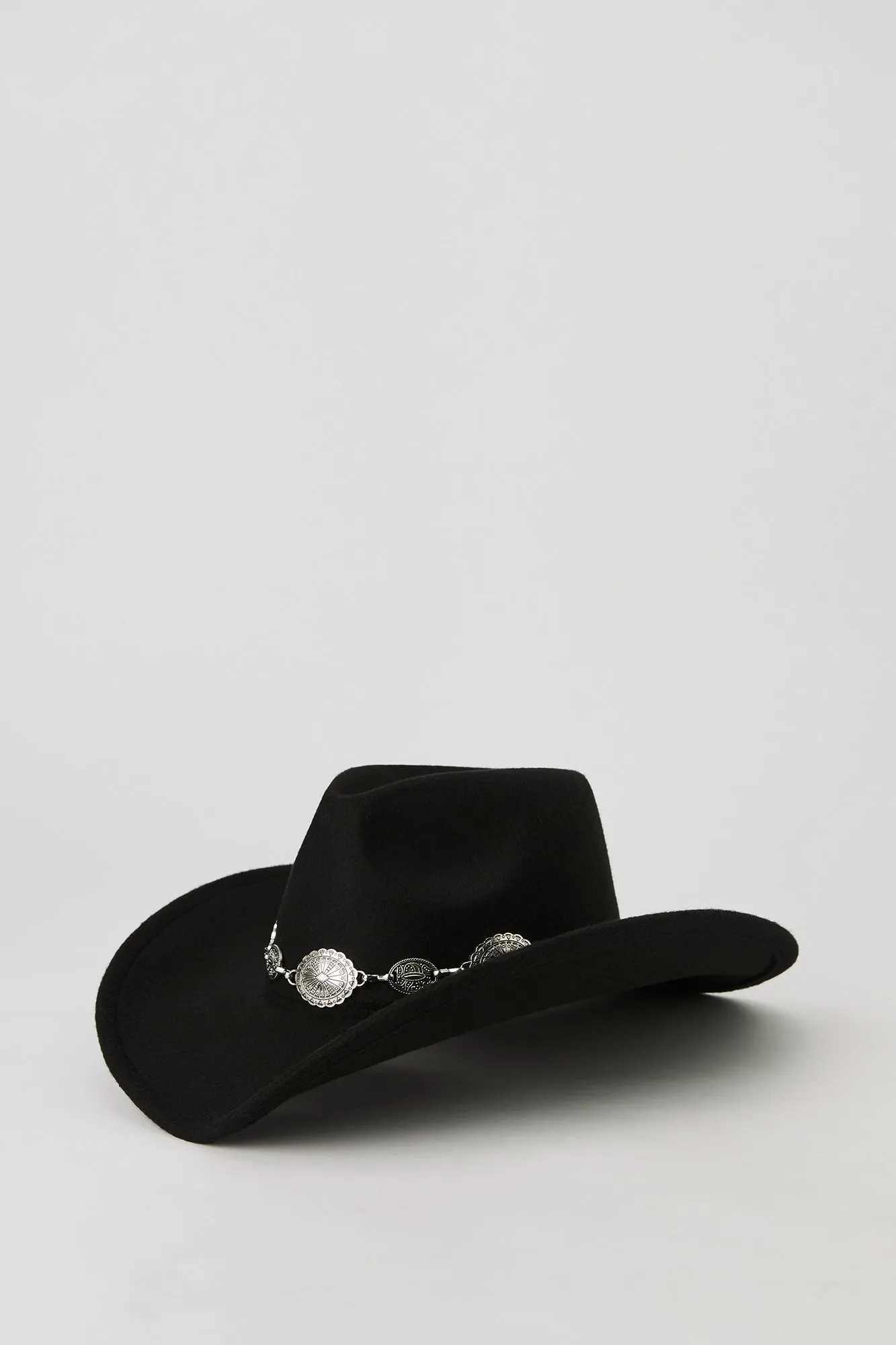 Medallion Chain Cowboy Hat