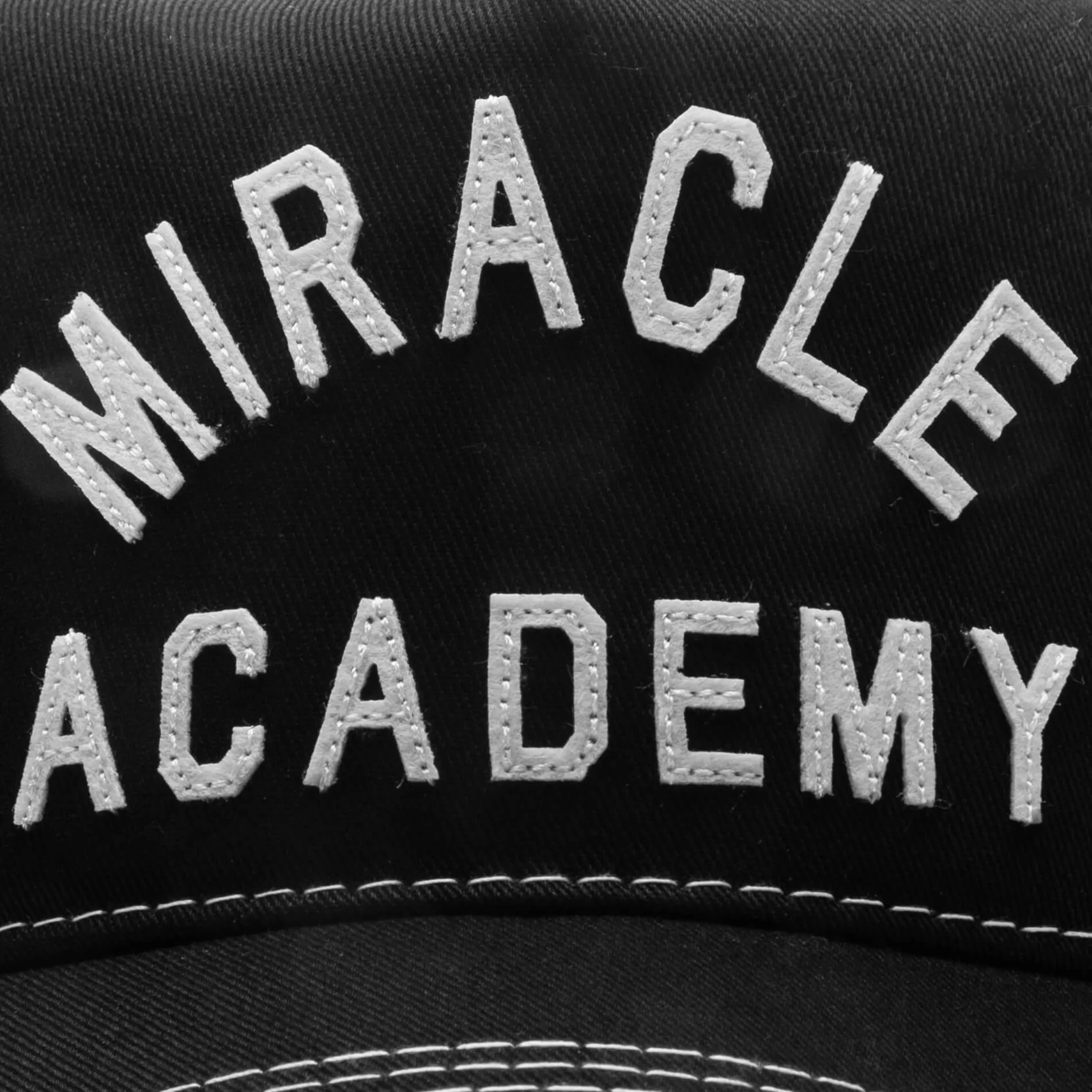 Miracle Academy Contrast Trucker Hat - Black/White