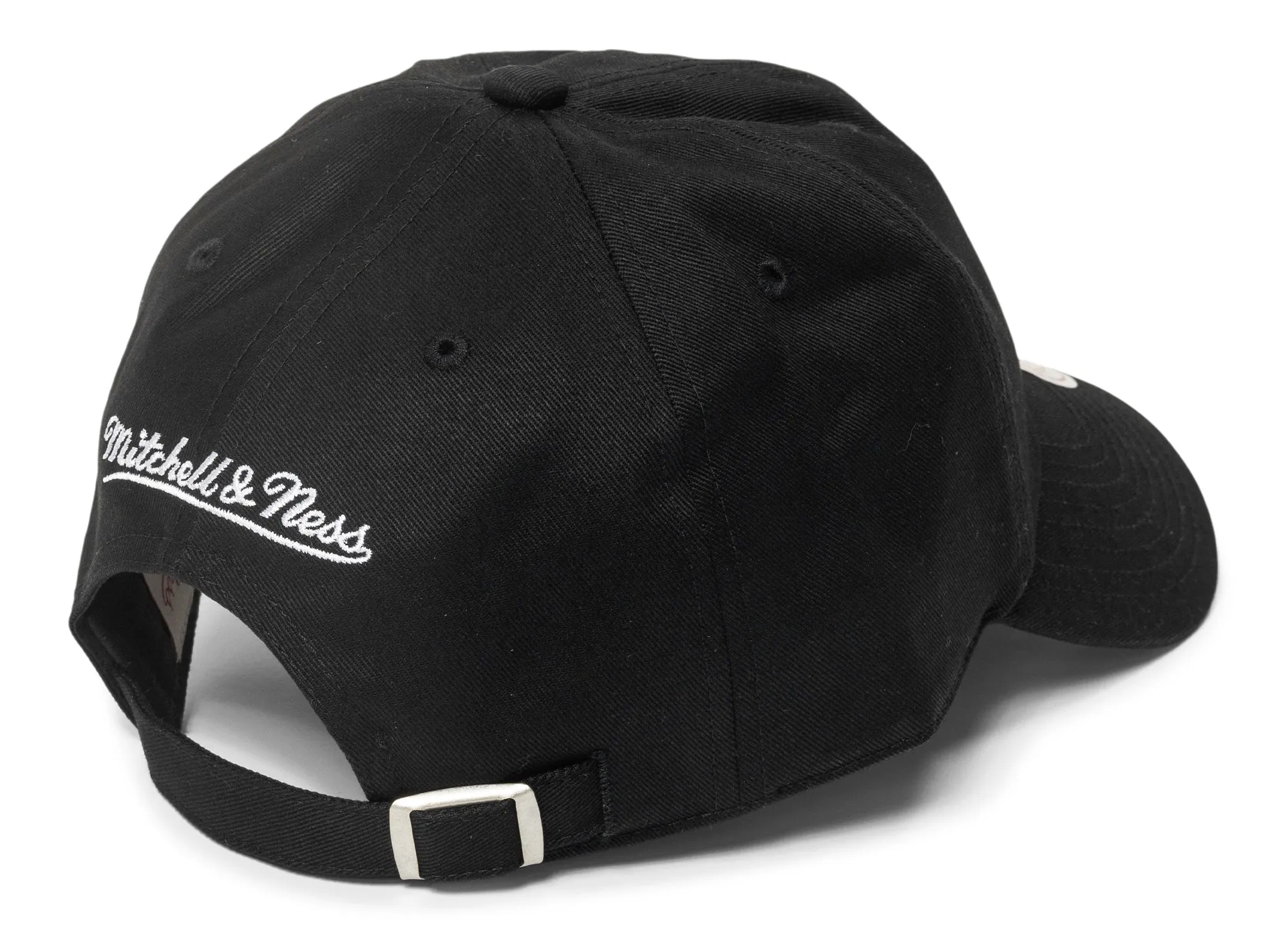 Mitchell & Ness NCAA Louisville Cardinals Alumni Dad Hat xld