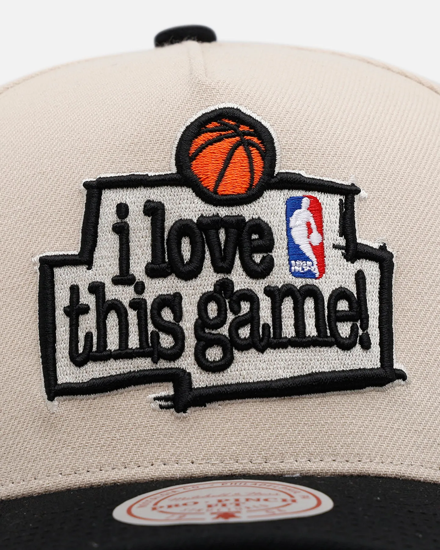 Mitchell & Ness Sacramento Kings 'I Love This Game' Pro Pinch Snapback Natural/Black